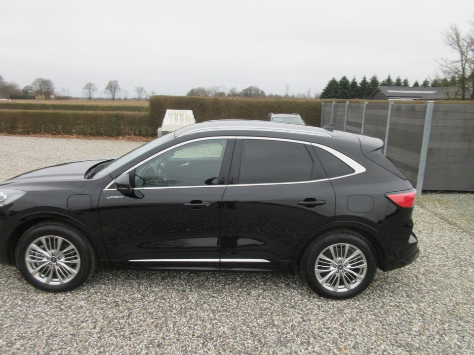 Ford Kuga 2,5 PHEV Vignale CVT 5d