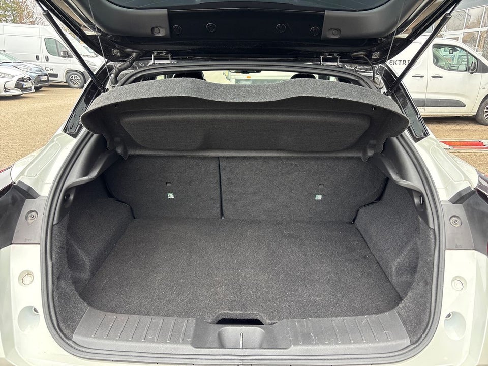 Nissan Juke 1,0 Dig-T 117 Tekna DCT 5d