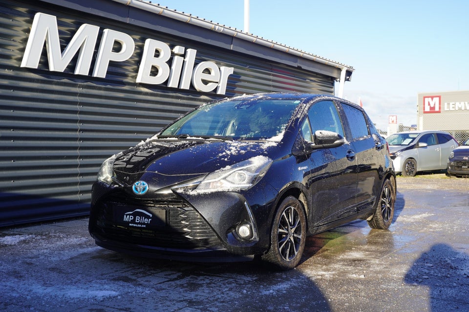 Toyota Yaris 1,5 Hybrid H3 Limited e-CVT 5d