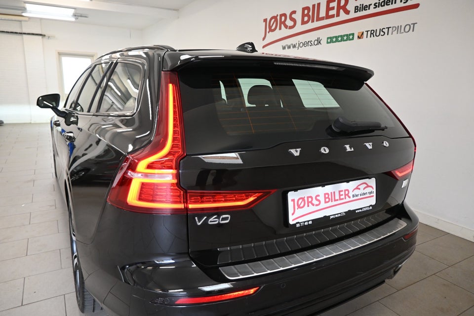 Volvo V60 2,0 T6 ReCharge R-Design aut. AWD 5d