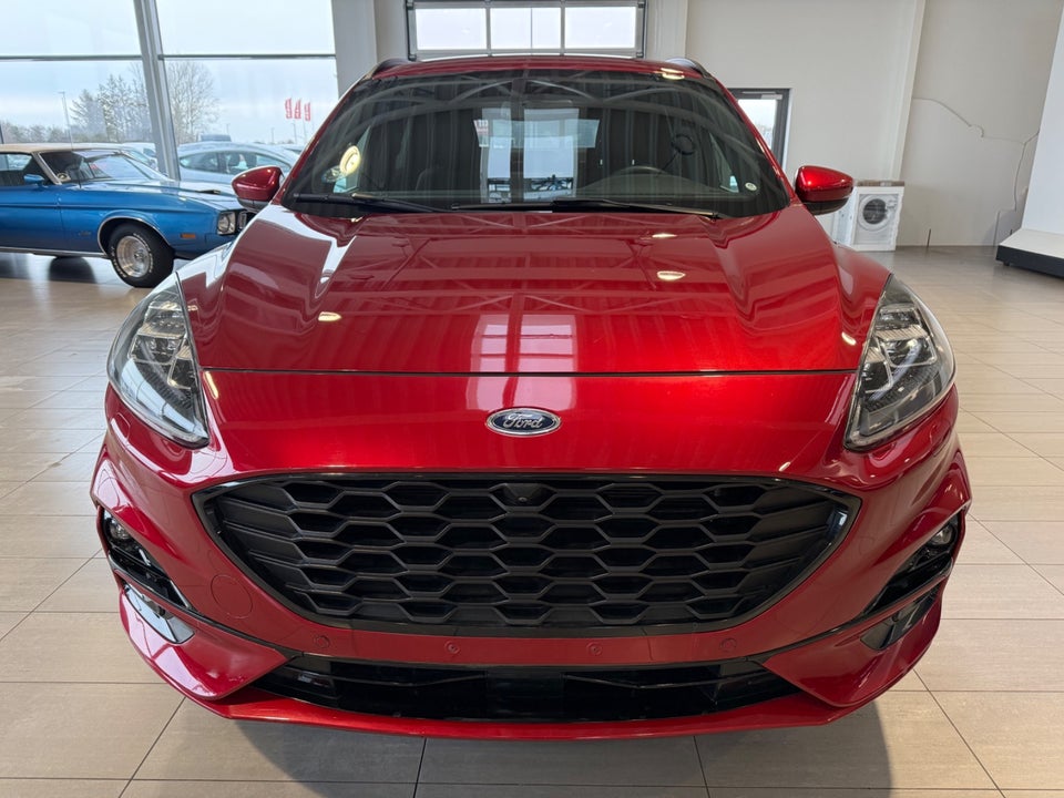 Ford Kuga 2,5 PHEV ST-Line X CVT 5d