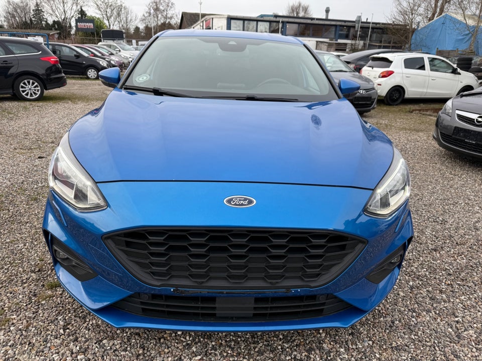 Ford Focus 1,0 EcoBoost ST-Line 5d