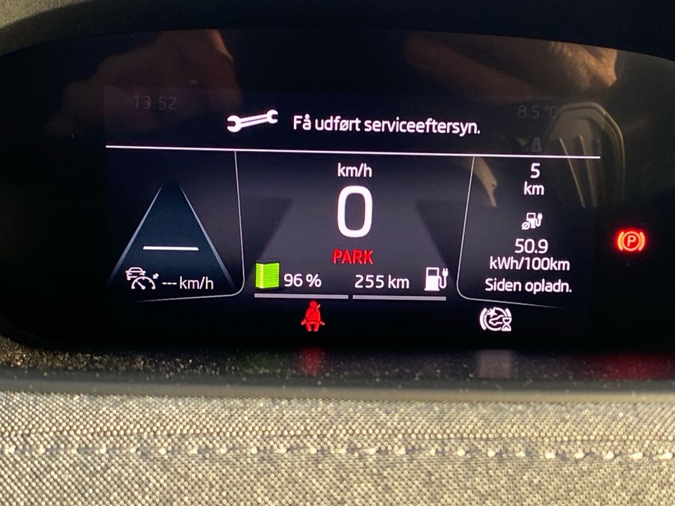 Skoda Enyaq 80 iV Loft 5d