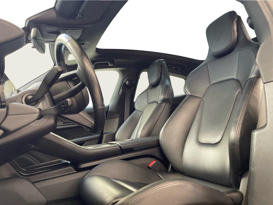 Porsche Taycan 4S 4d