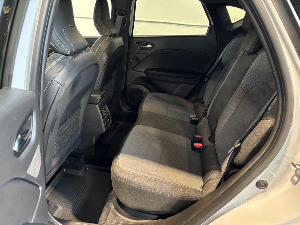 Renault Captur 1,3 TCe 160 Techno EDC 5d