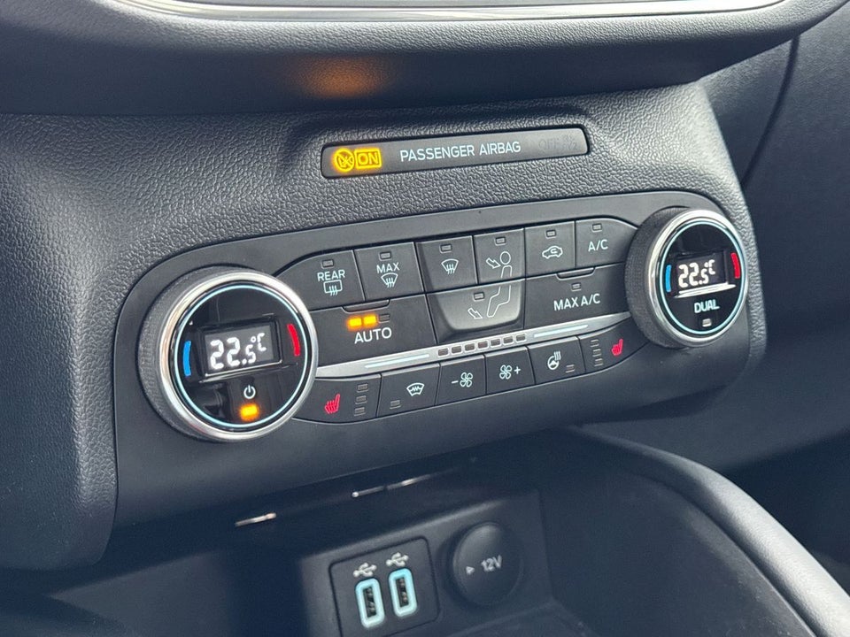 Ford Kuga 2,5 PHEV Vignale CVT 5d