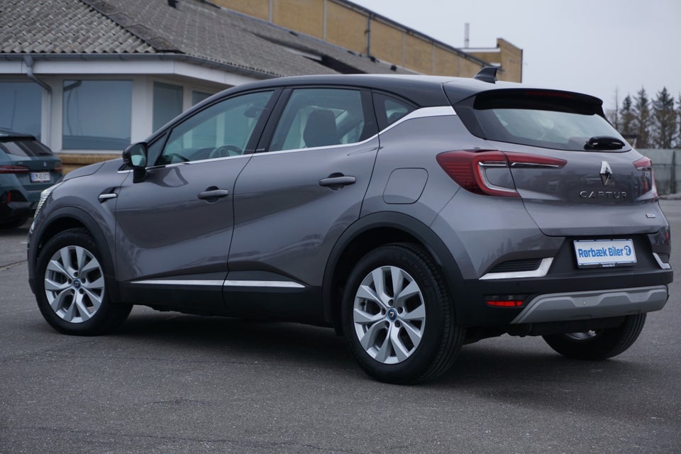 Renault Captur 1,6 E-Tech Intens 5d