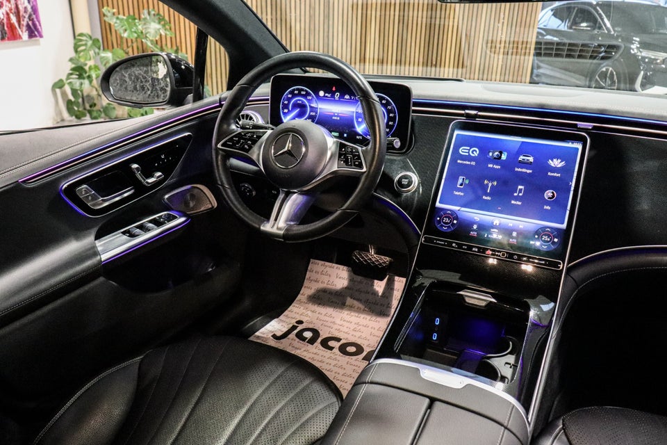 Mercedes EQE350 AMG Line 4d