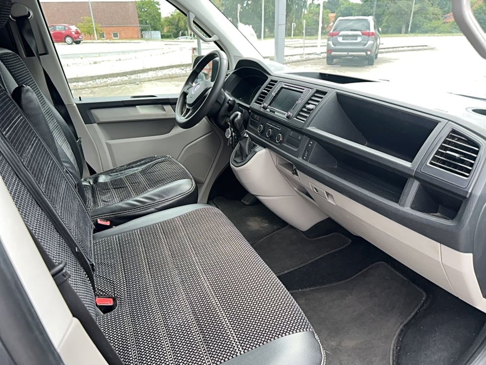 VW Transporter 2,0 TDi 204 Kassevogn DSG 4Motion kort