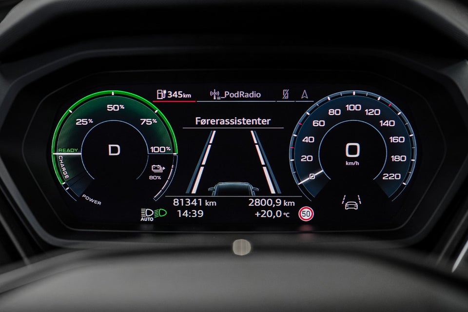 Audi Q4 e-tron 40 S-line 5d