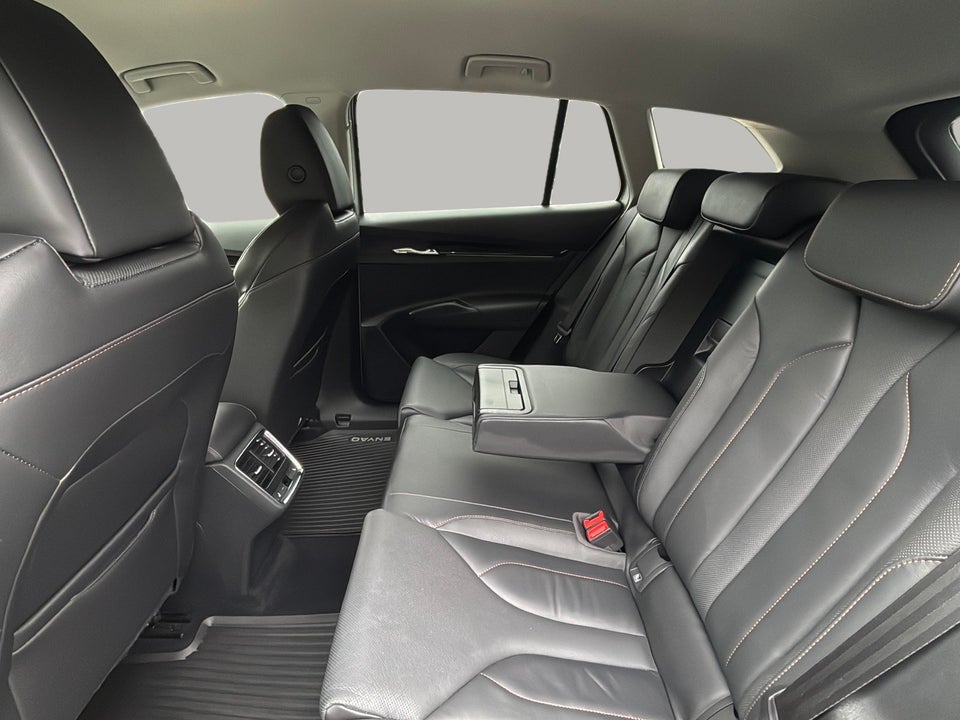 Skoda Enyaq 80 iV Suite 5d