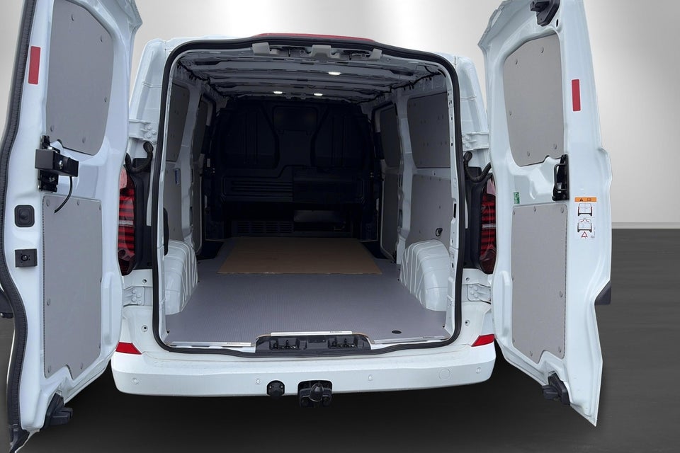 VW Transporter 2,0 TDi 150 Comfort Kassevogn aut. LWB