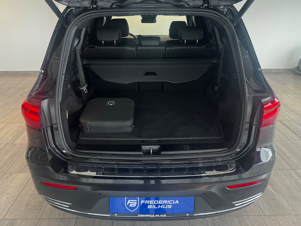 Mercedes EQB250+ 7prs 5d