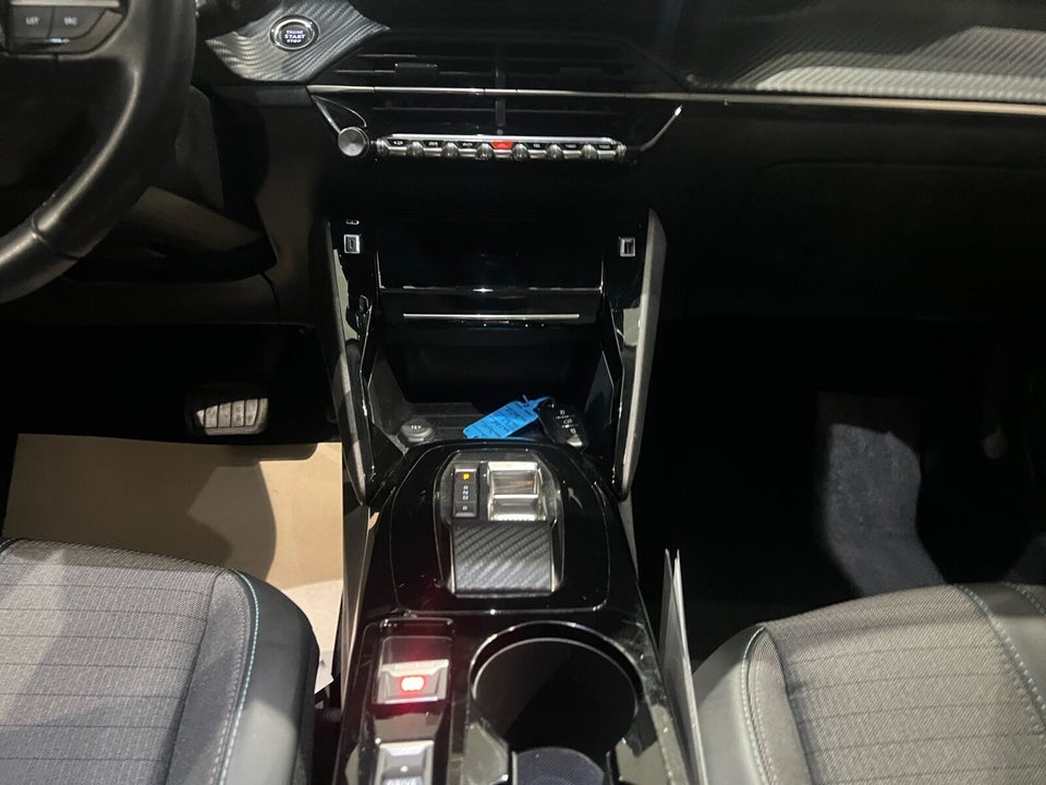 Peugeot e-2008 50 Allure 5d