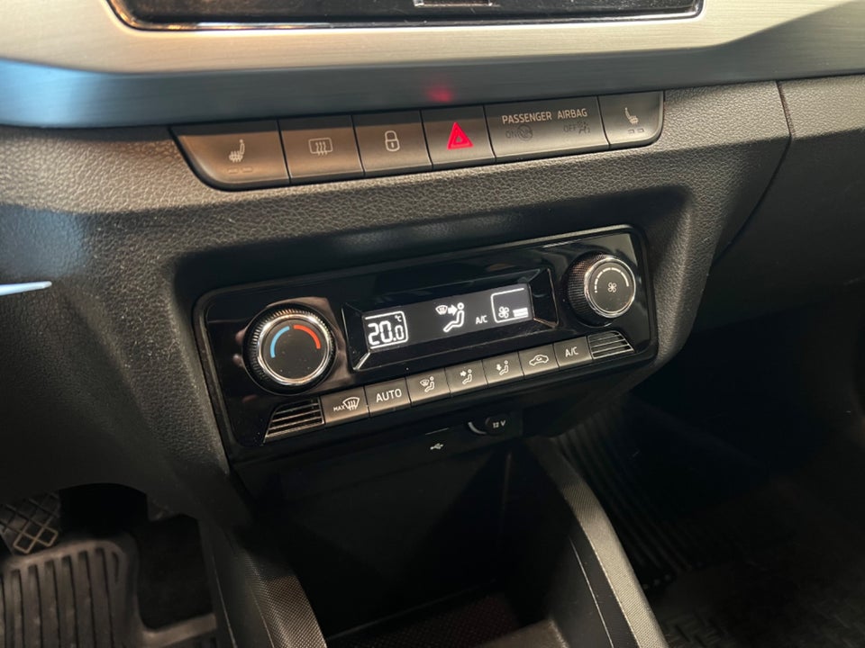 Skoda Fabia 1,0 MPi 75 Ambition Combi 5d