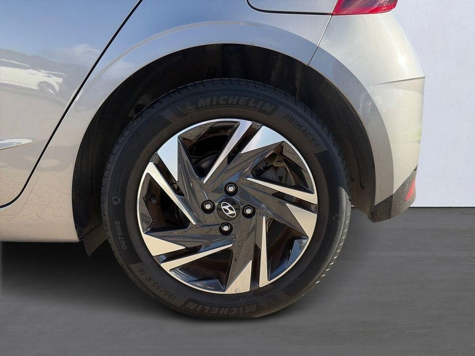 Hyundai i20 1,0 T-GDi Advanced DCT 5d