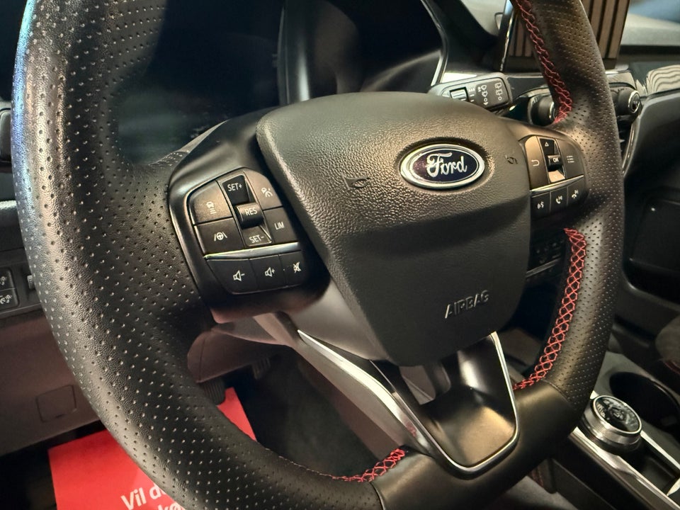 Ford Kuga 2,5 PHEV ST-Line X CVT 5d