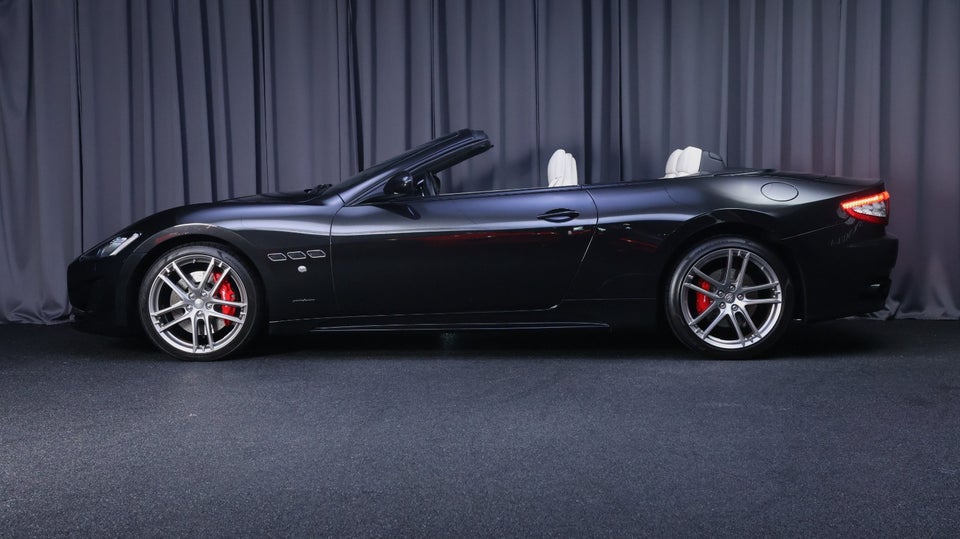 Maserati GranCabrio 4,7 Sport aut. 2d