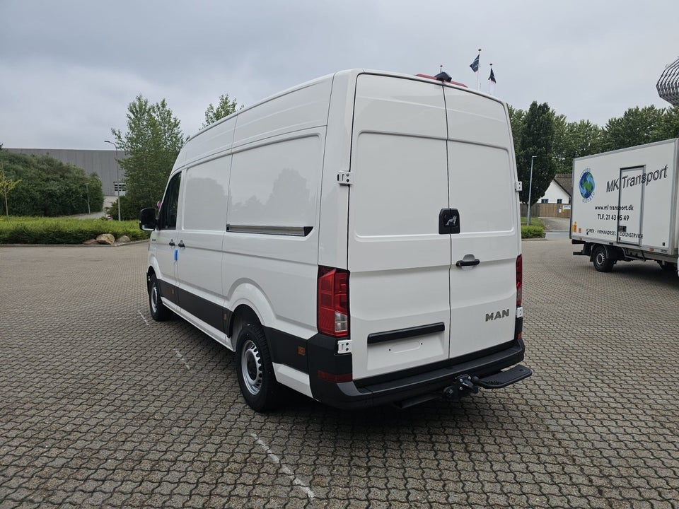 MAN TGE 2,0 3.180 Kassevogn L3H3 aut. FWD