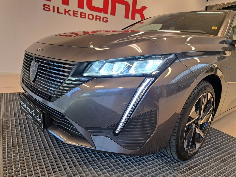 Peugeot 308 1,6 Hybrid First Selection SW EAT8 5d