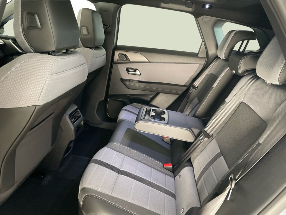 Opel Grandland-e 73 GS Sky 5d