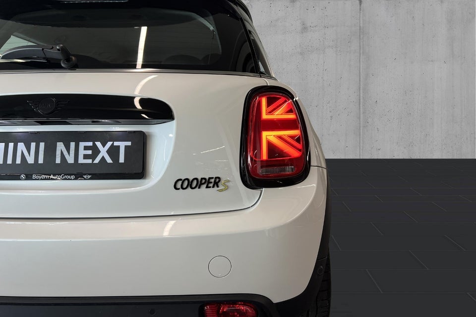 MINI Cooper SE Classic Trim 3d