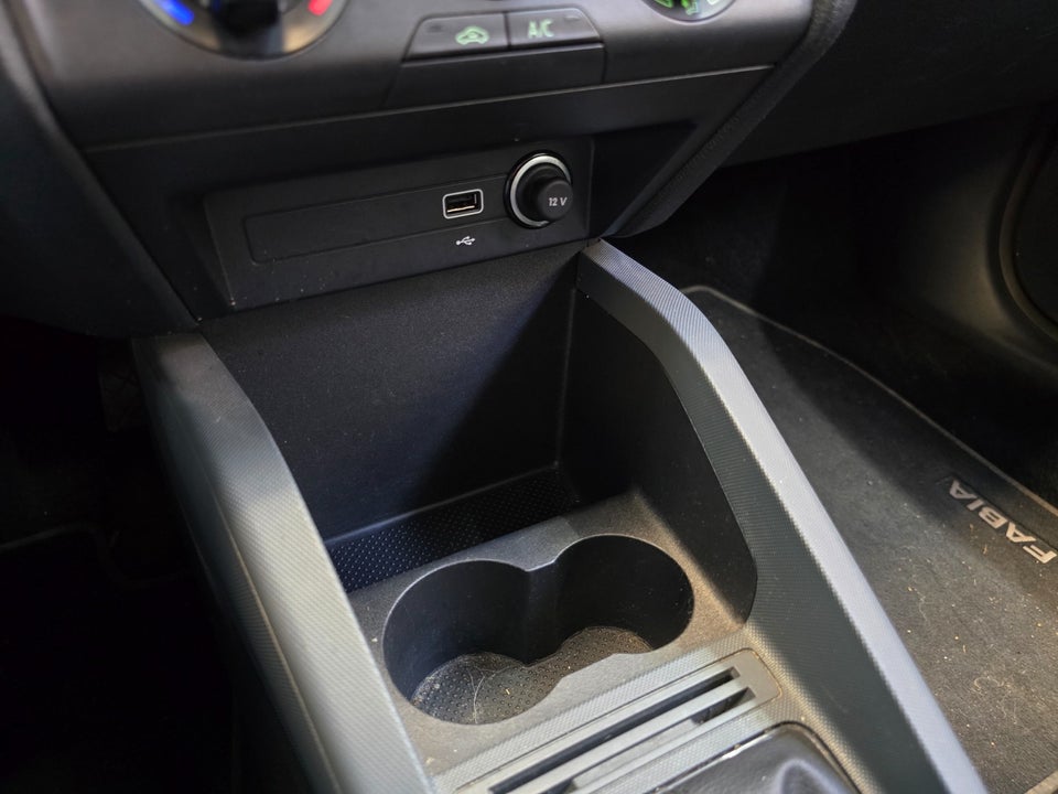 Skoda Fabia 1,0 MPi 75 Active Combi 5d