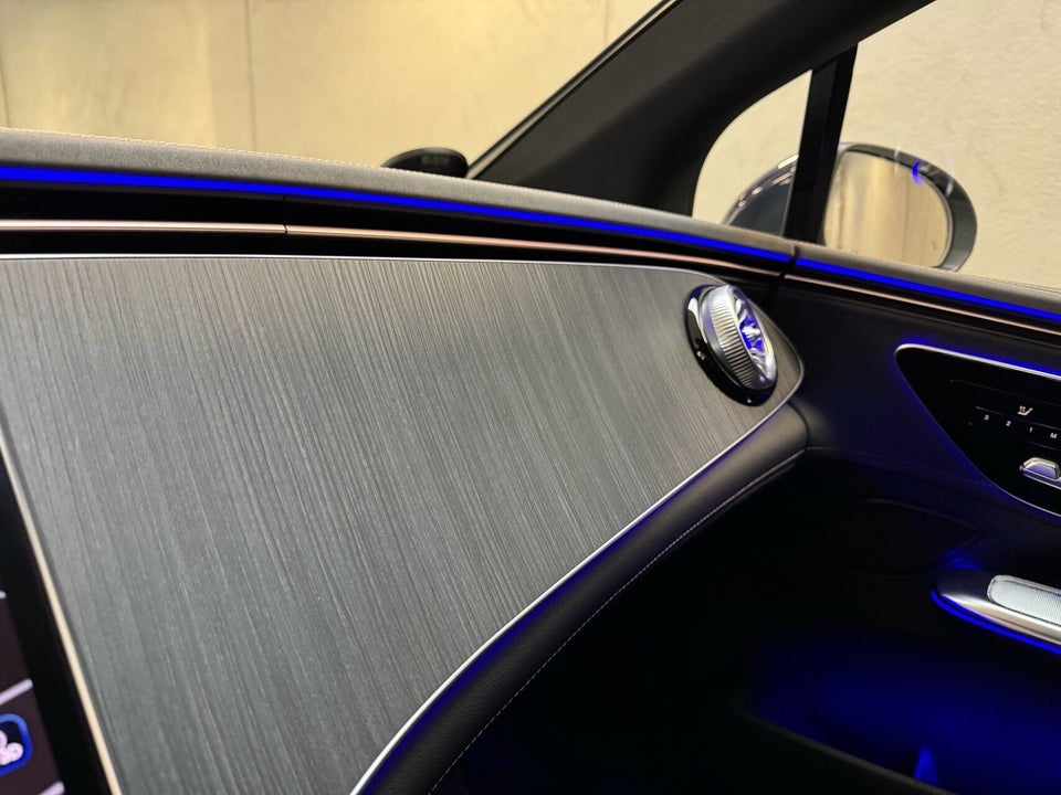 Mercedes EQE300 Avantgarde 4d