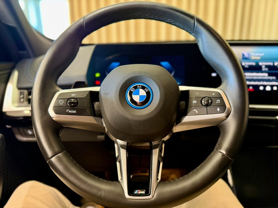 BMW iX1 xDrive30 M-Sport 5d