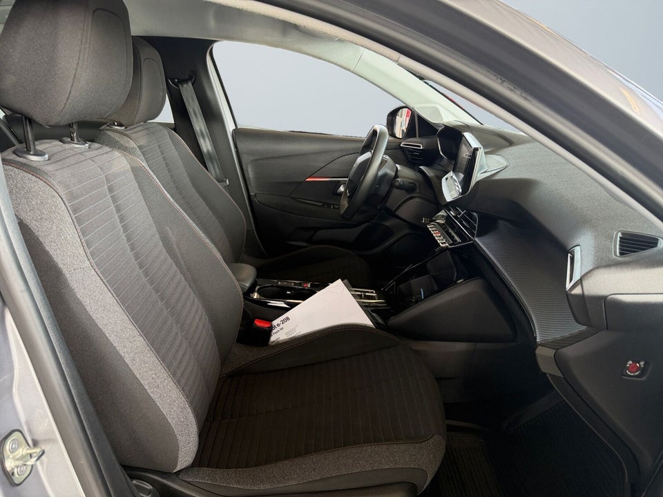 Peugeot e-208 50 Active Pack 5d