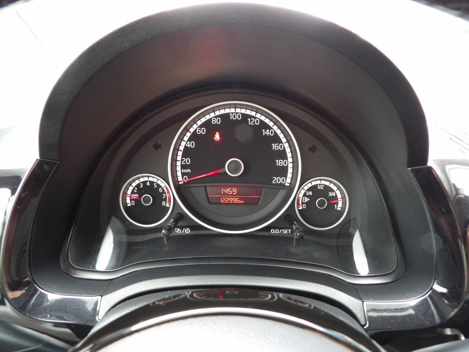 VW Up! 1,0 75 High Up! BMT 5d