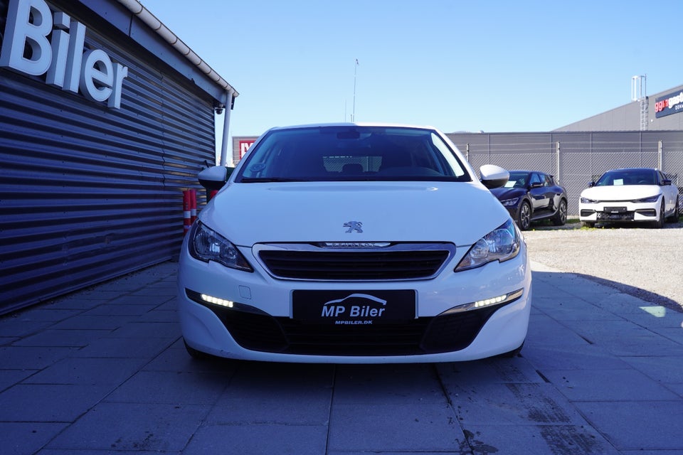 Peugeot 308 1,6 BlueHDi 120 Collection SW 5d