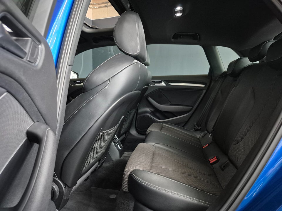 Audi A3 1,4 e-tron Sportback S-tr. 5d