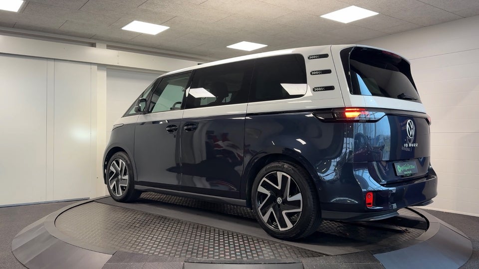 VW ID.Buzz 77 Pro SWB 5d