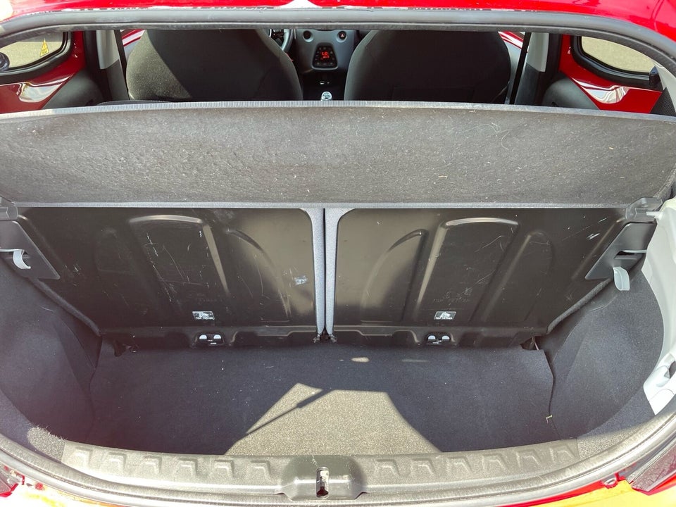 Toyota Aygo 1,0 VVT-i x-press 5d