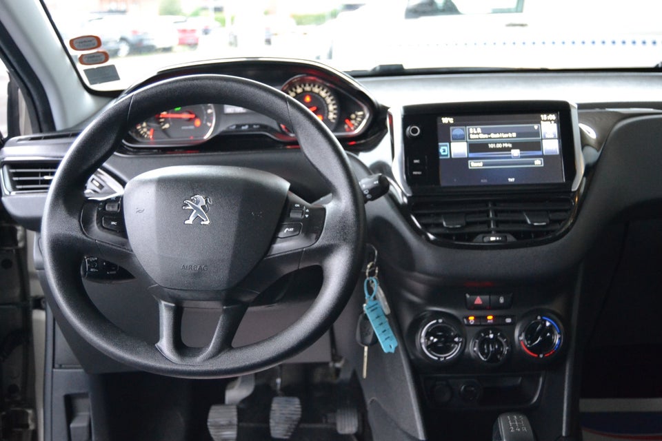 Peugeot 208 1,2 VTi 82 Active 5d