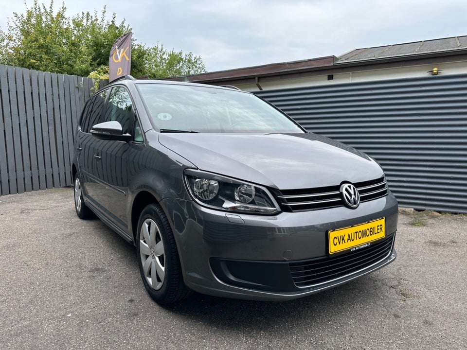 VW Touran 1,6 TDi 105 Comfortline DSG BM Van 5d