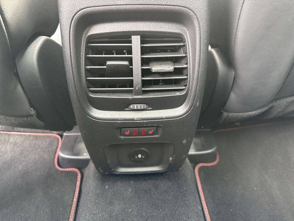 Ford Kuga 2,5 PHEV ST-Line X CVT 5d