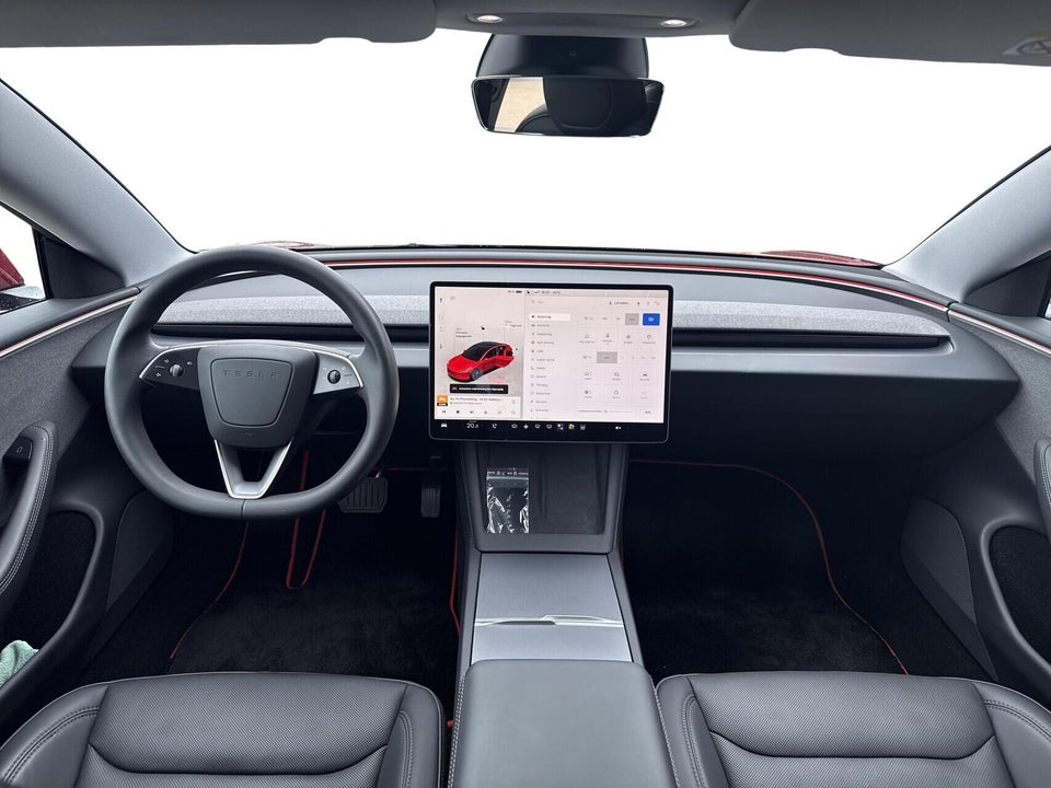 Tesla Model 3 RWD 4d
