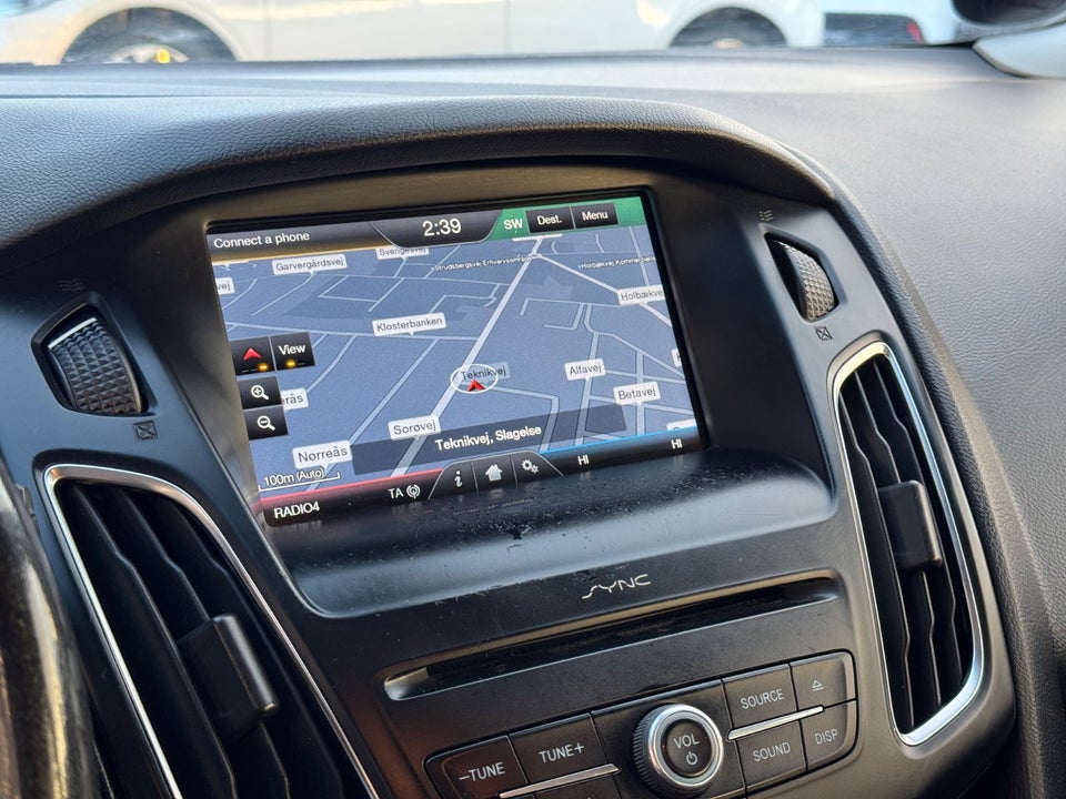 Ford Focus 1,5 TDCi 95 Titanium stc. 5d