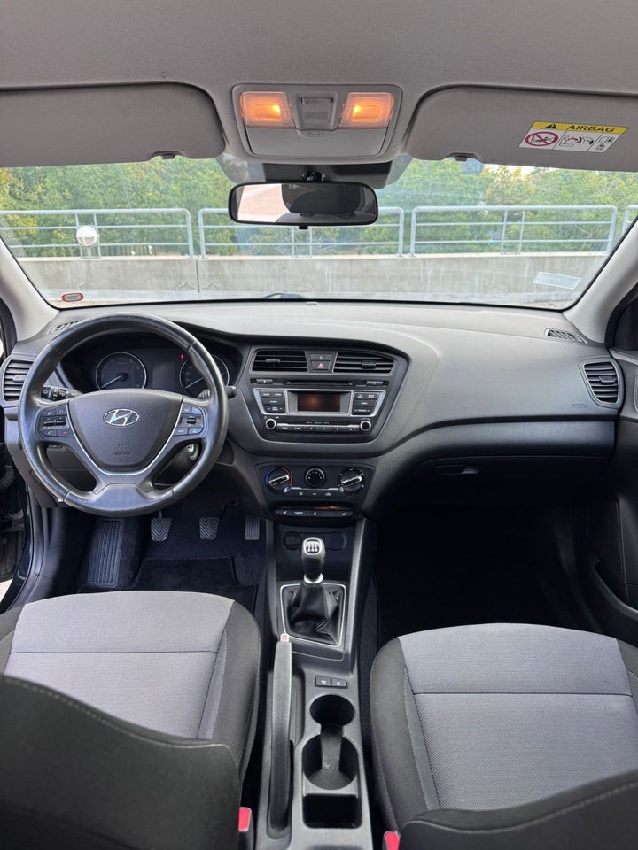 Hyundai i20 1,25 Vision 5d