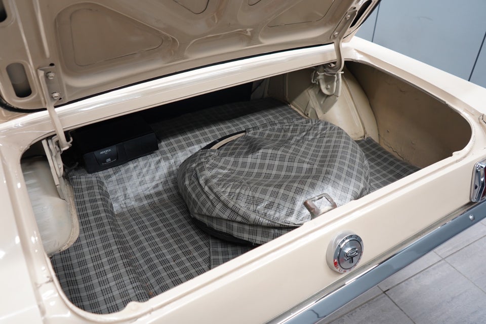 Ford Mustang 4,7 V8 289cui. Coupé aut. 2d