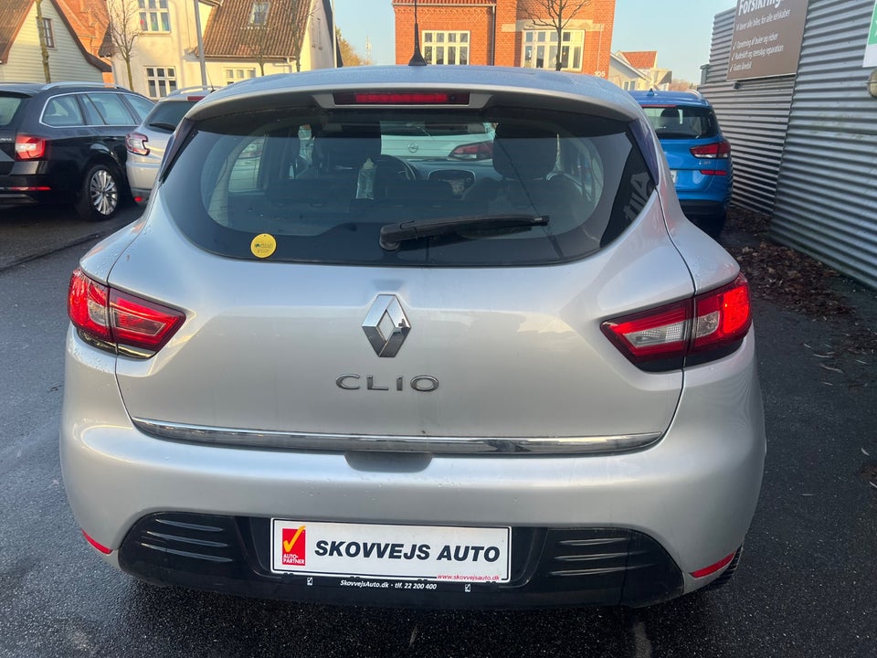 Renault Clio IV 1,5 dCi 90 Zen 5d