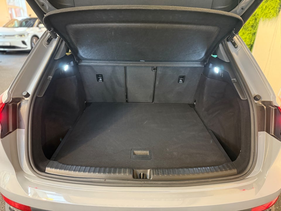 Audi Q4 e-tron 50 Attitude quattro 5d