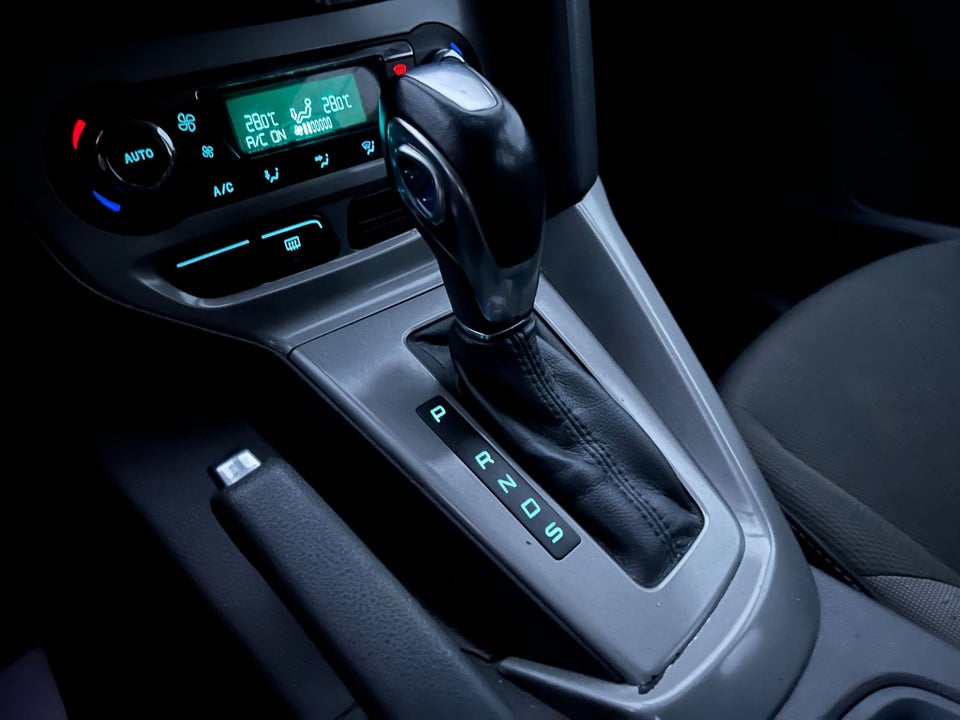Ford Focus 1,6 Ti-VCT 125 Titanium aut. 5d