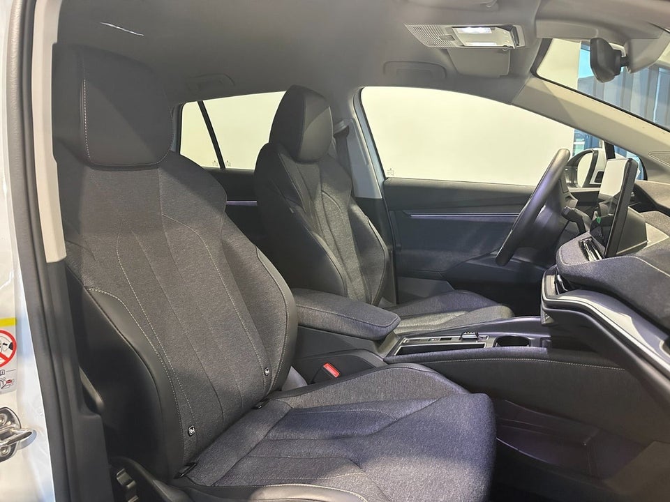 Skoda Elroq 85 iV Loft 5d