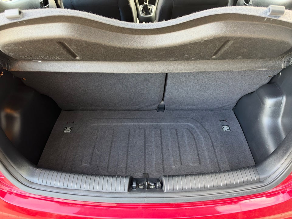 Hyundai i10 1,0 Touch 5d