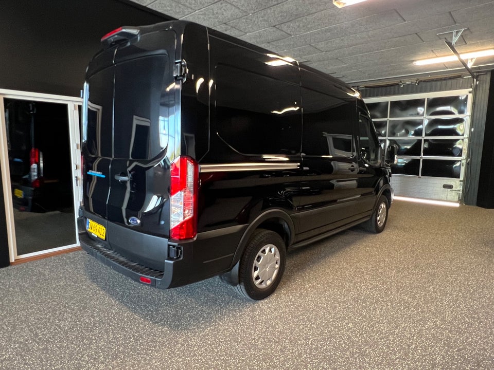 Ford E-Transit 390 L2 Van 68 Trend H2 RWD