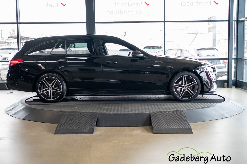 Mercedes C300 e 2,0 AMG Line stc. aut. 5d