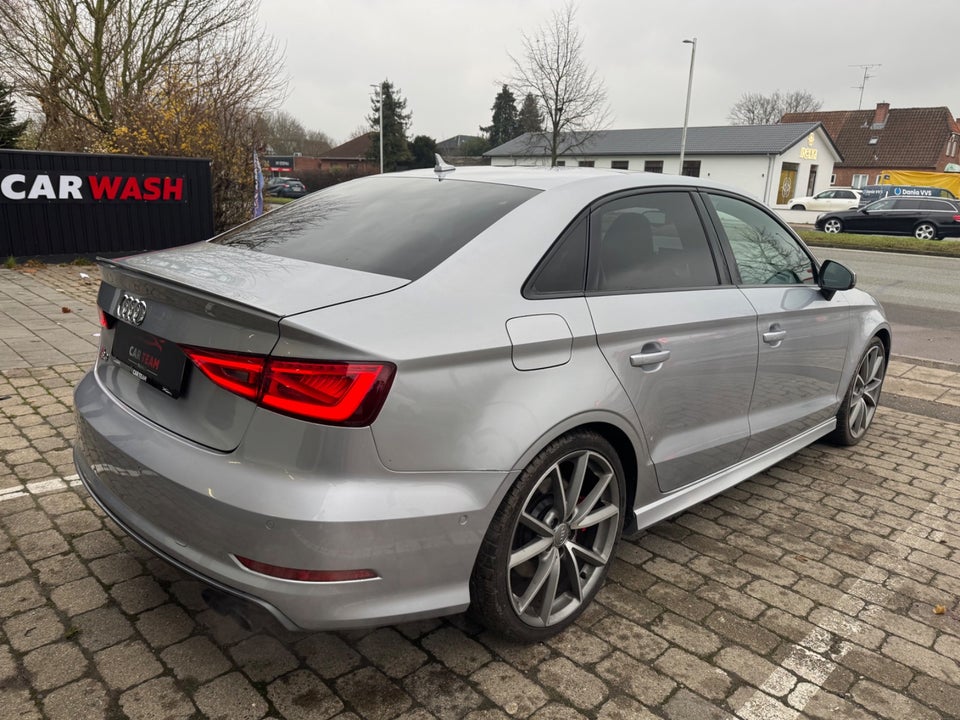 Audi S3 2,0 TFSi quattro 4d